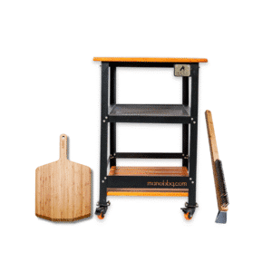 Combo Mesa Mano BBQ Mini, pala de bambú y cepillo de limpieza Ooni.